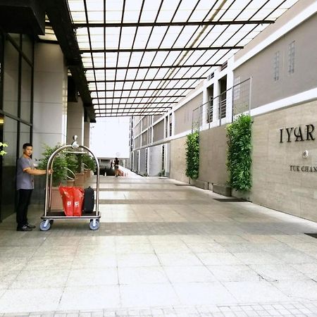 Iyarin@Tuk Chang Ratchayothin Hotel Bangkok Exterior foto